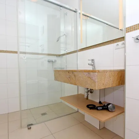 Apartmán Rex Rugia 28-7 Mit Sauna- Und Schwimmbadnutzung Im Ahoi Sellin Lobbe